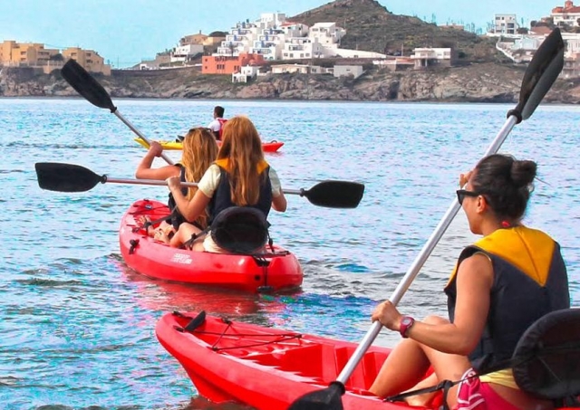 Travesia con los kayaks.jpg